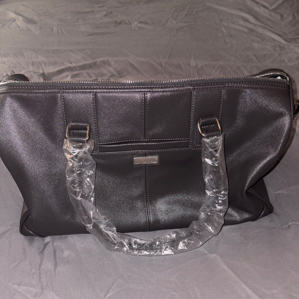 Jewell by Thirty-One Carry-all Trendsetter in “City Heels” and Jewell Pockets